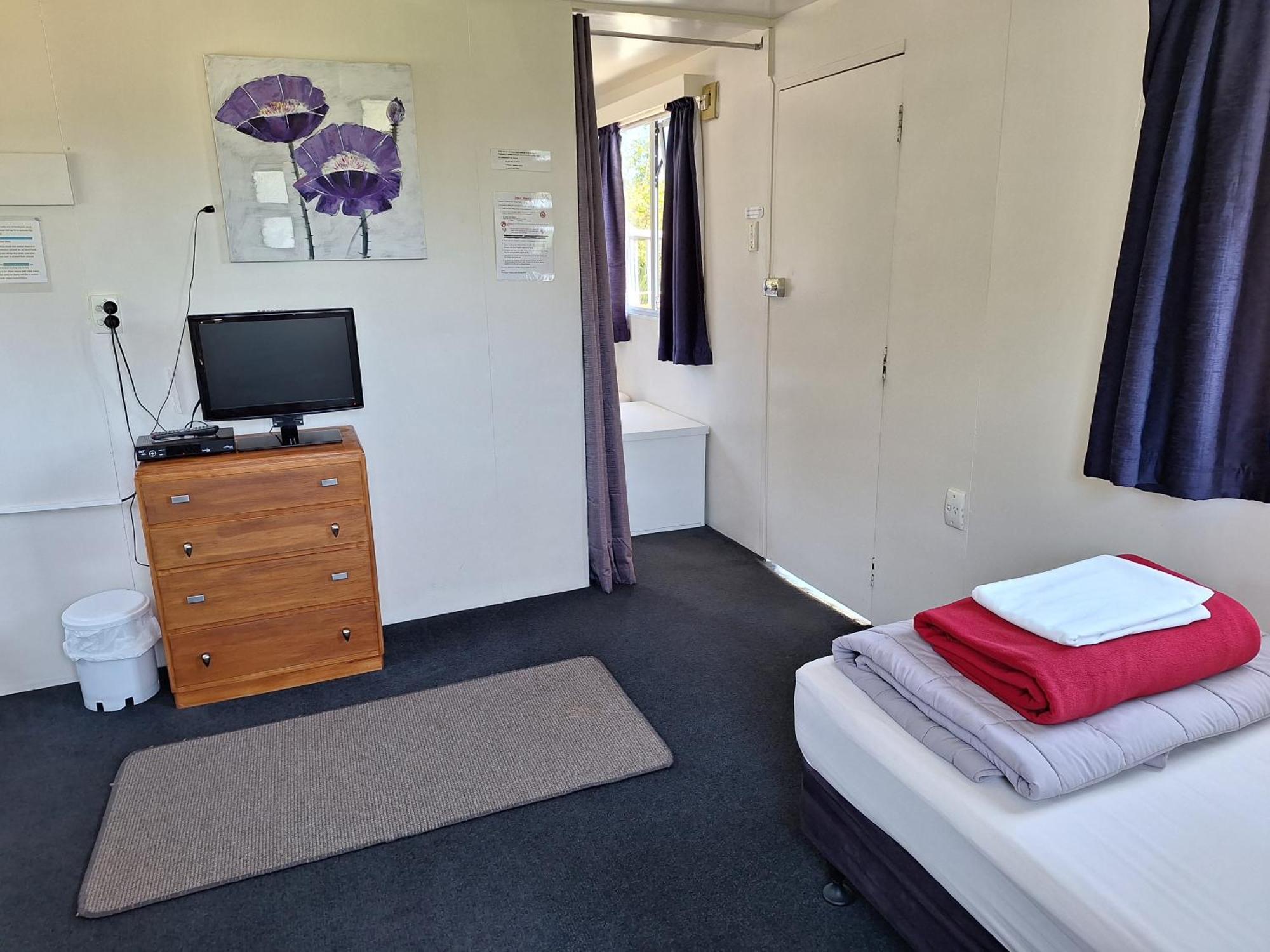 Picton'S Waikawa Bay Holiday Park Exterior photo