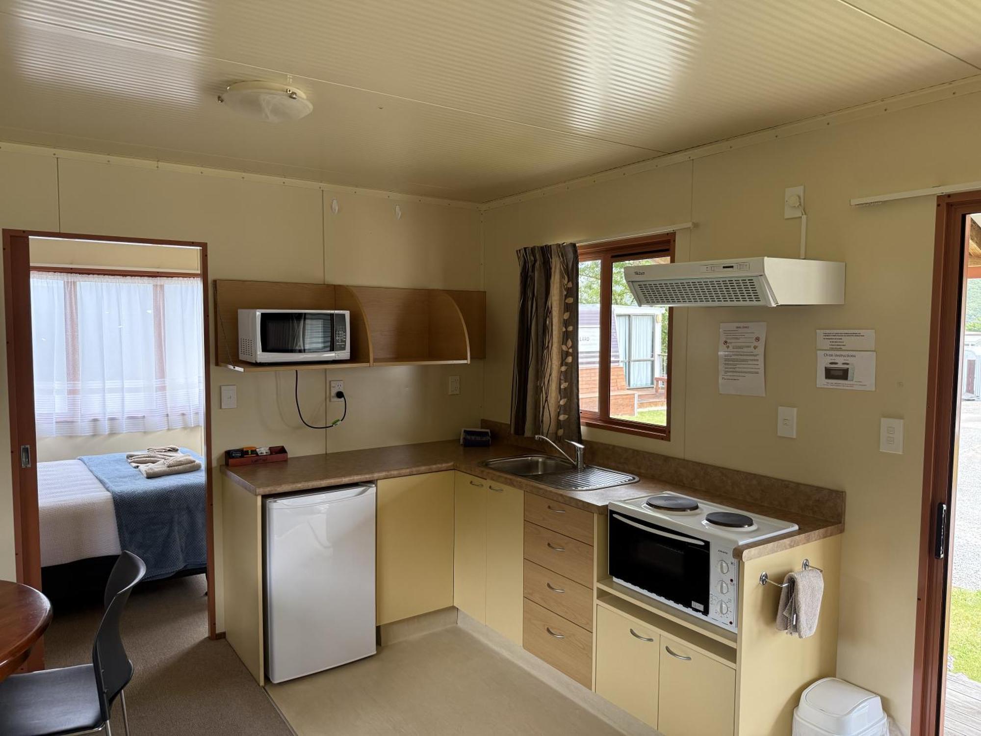 Picton'S Waikawa Bay Holiday Park Exterior photo